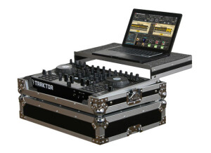 Native Instruments Traktor Kontrol S4 (73627)