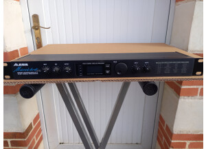 Reverb Alesis-Micro reverb-4