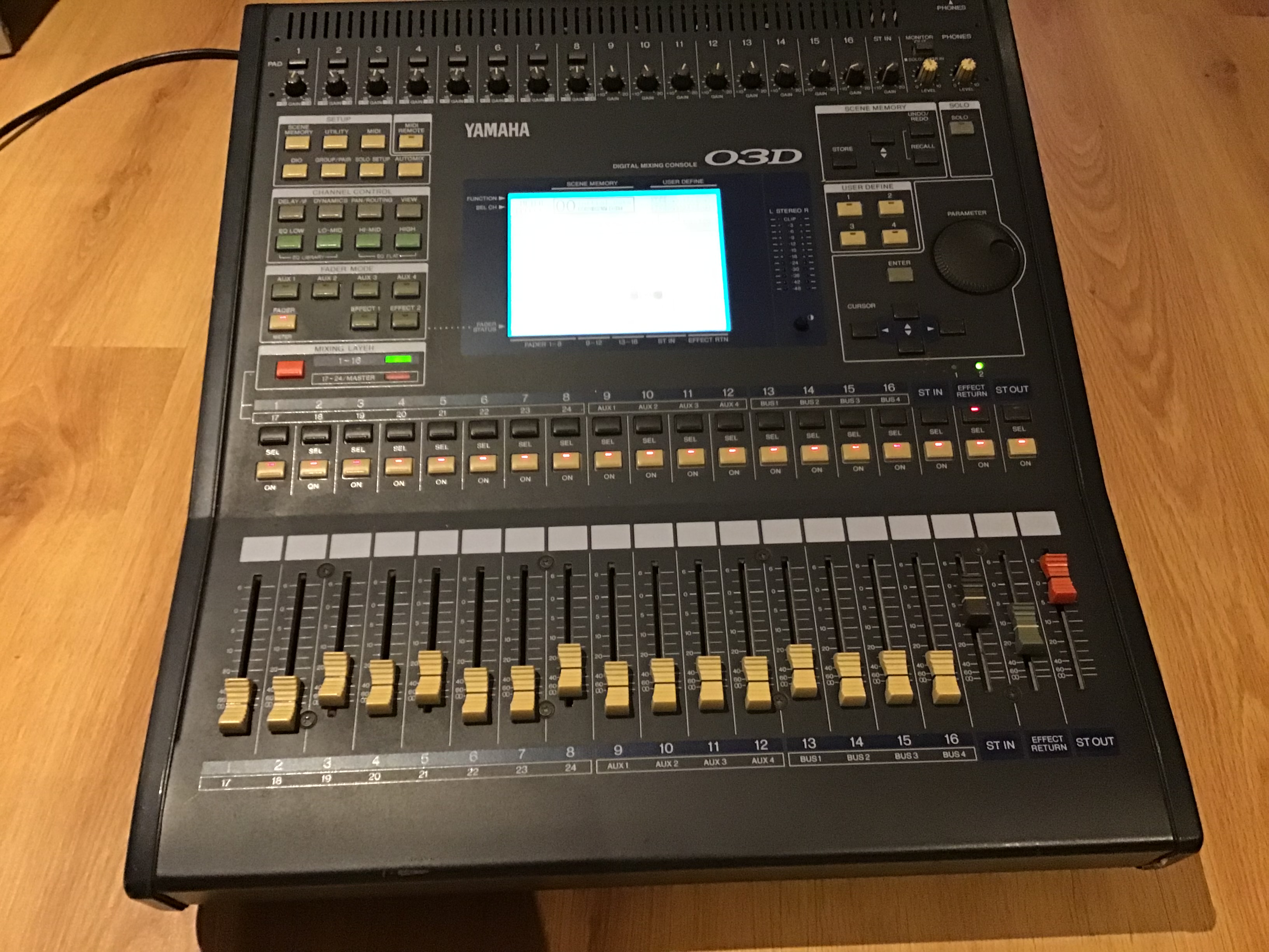 Yamaha 03D (84240)