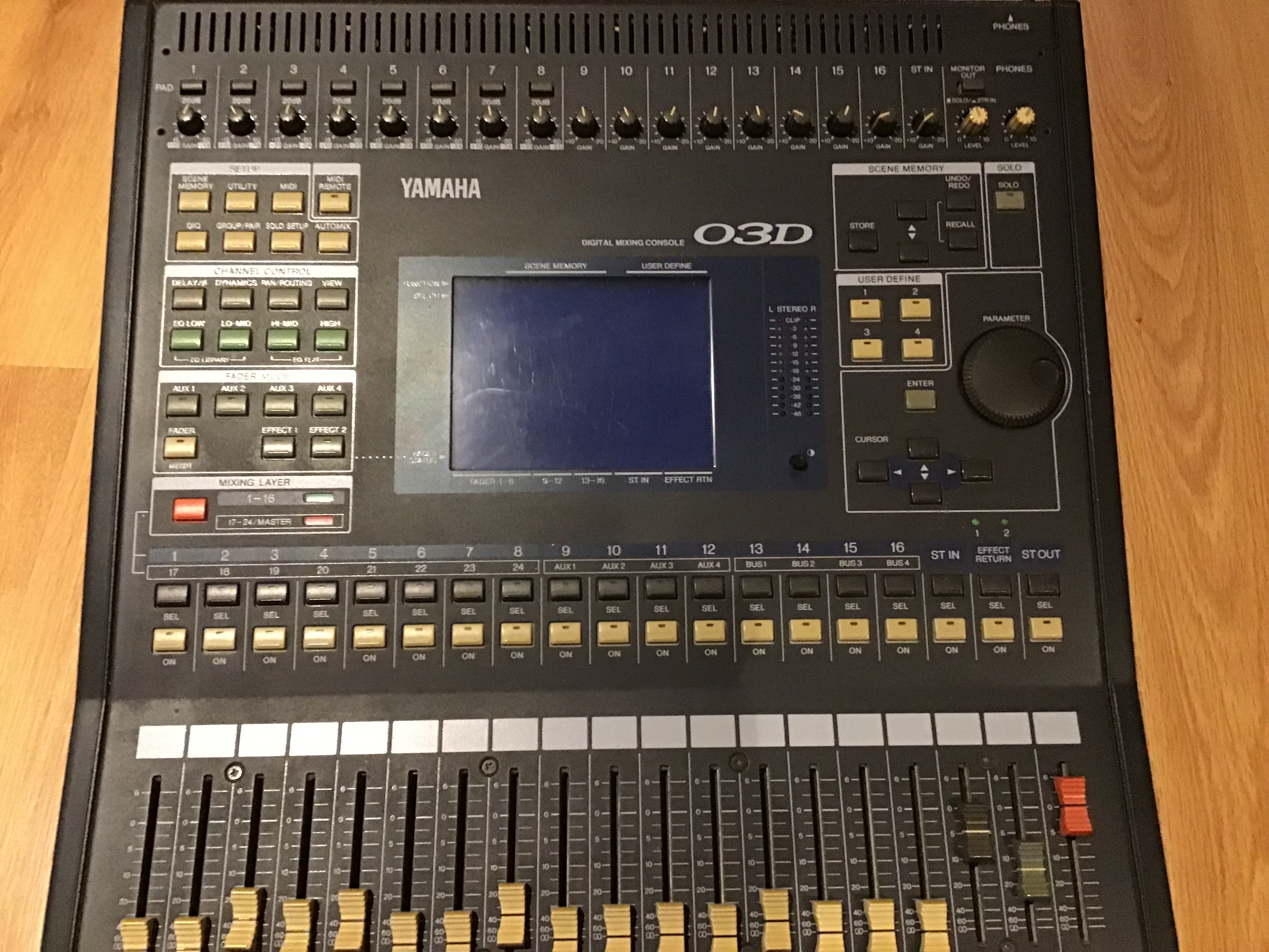 Yamaha 03D (7241)