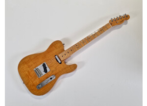 Fender Select Carved Maple Top Telecaster (15428)