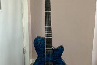 Godin LGX-SA