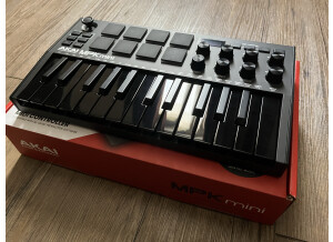 Akai Professional MPK mini mk3 (66052)