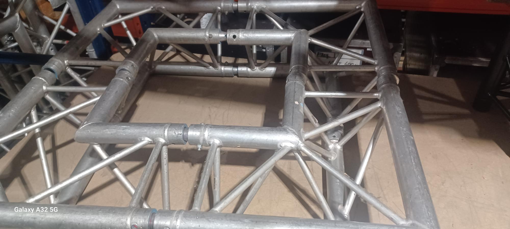 Lot de 4 angles PROLYTE X30D C003