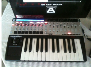 Novation Remote 25 SL MkII (4908)