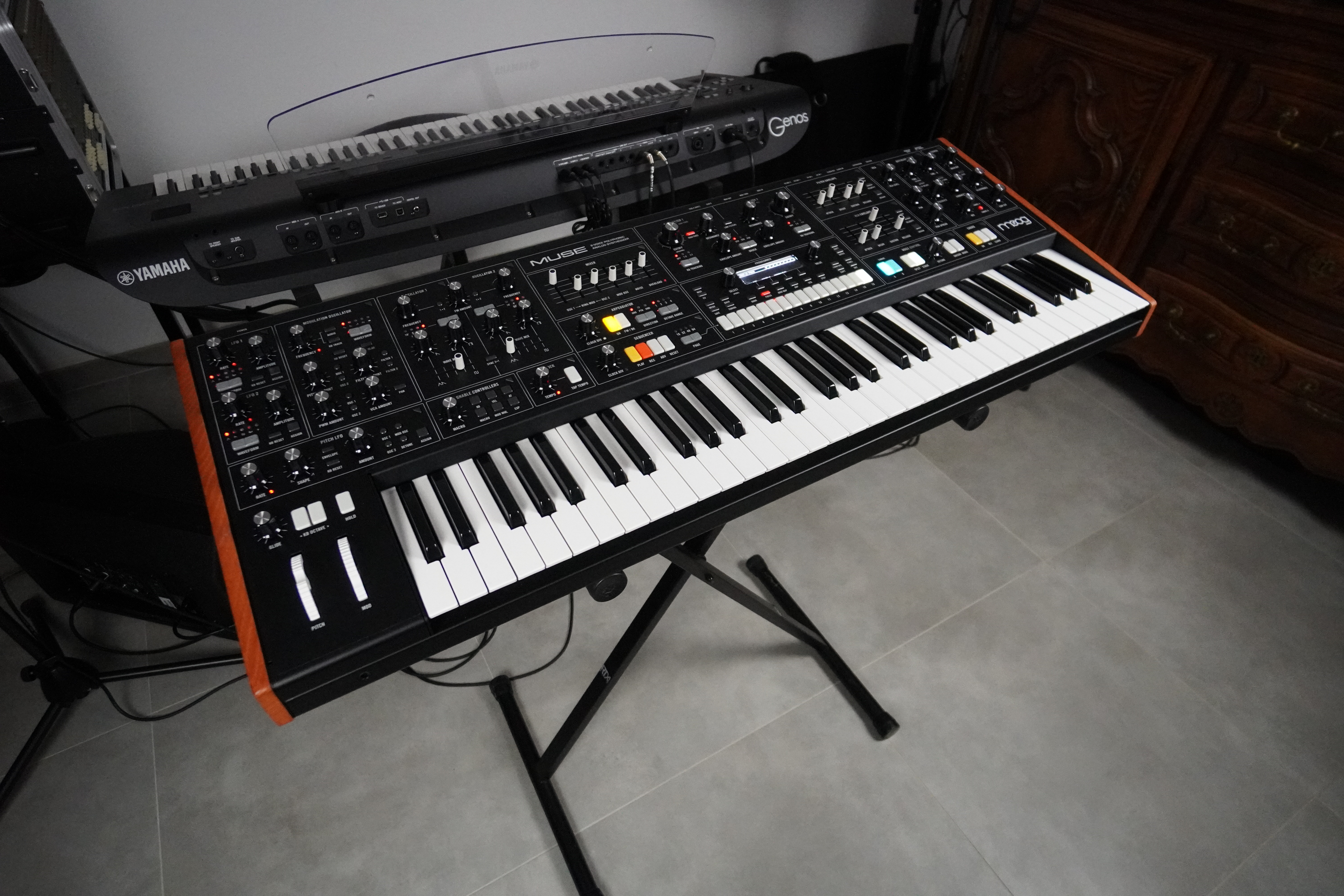 Muse 2tof 04 Trois quart gauche