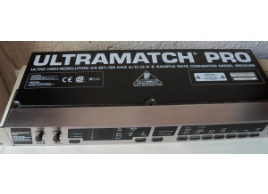 Behringer Ultramatch Pro SRC2496 (16567)
