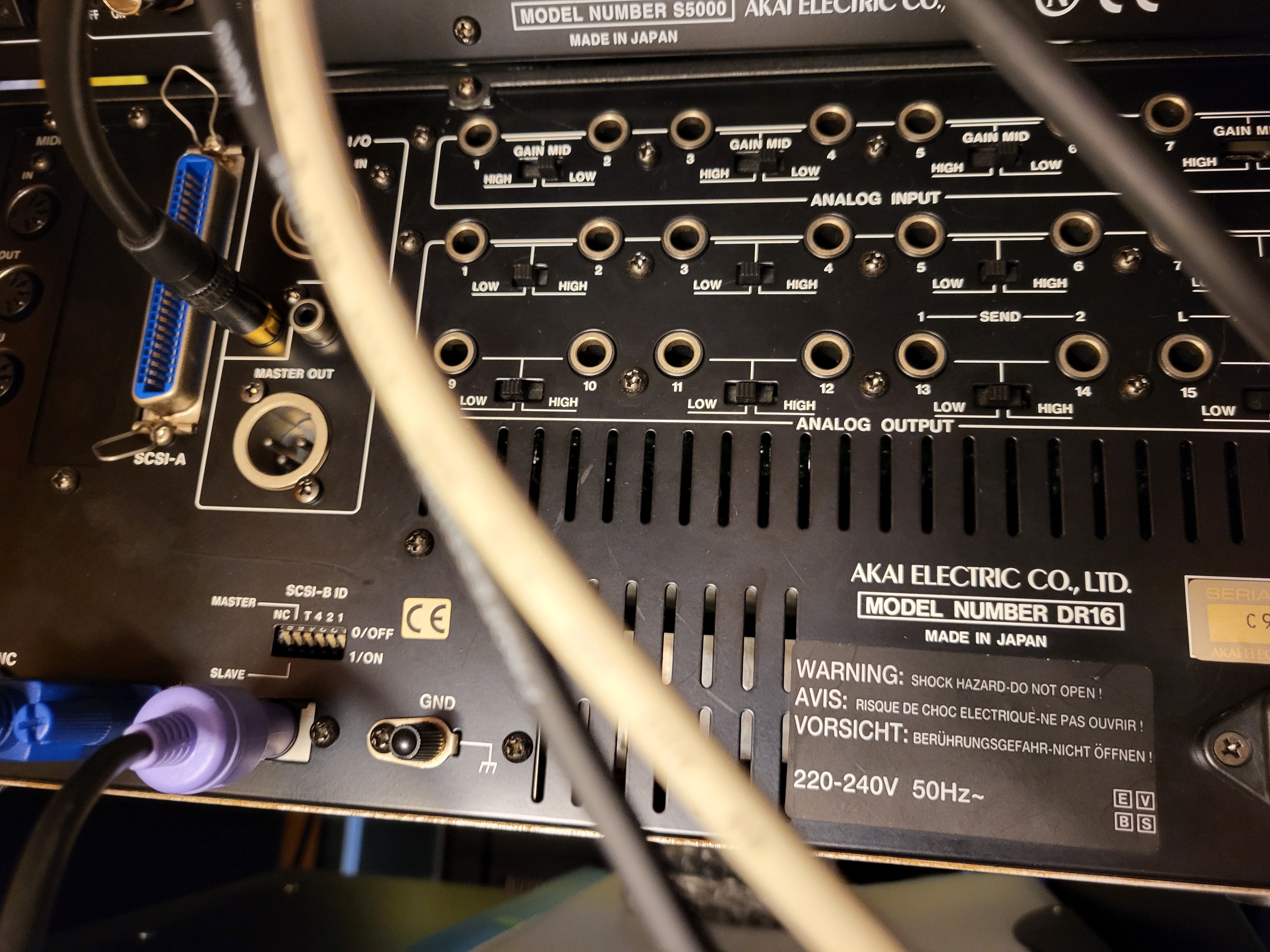 Akai Professional DR16 (20737)