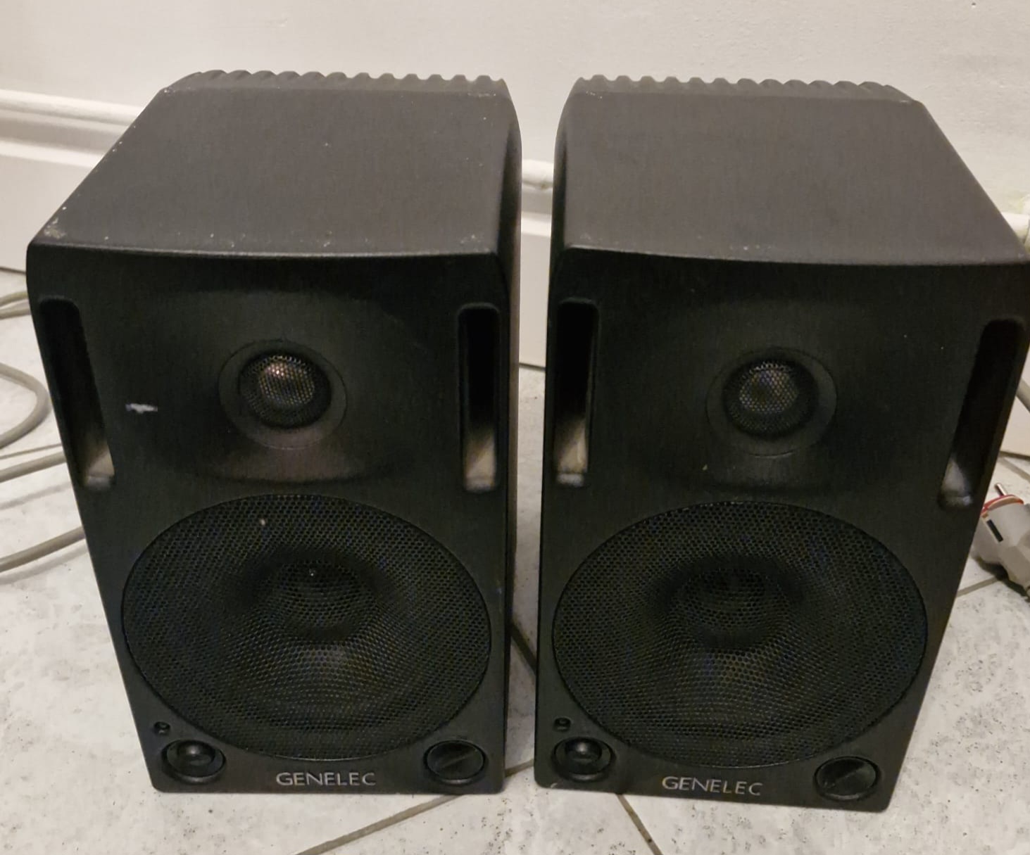 Vends paire d'enceinte de monitoring 