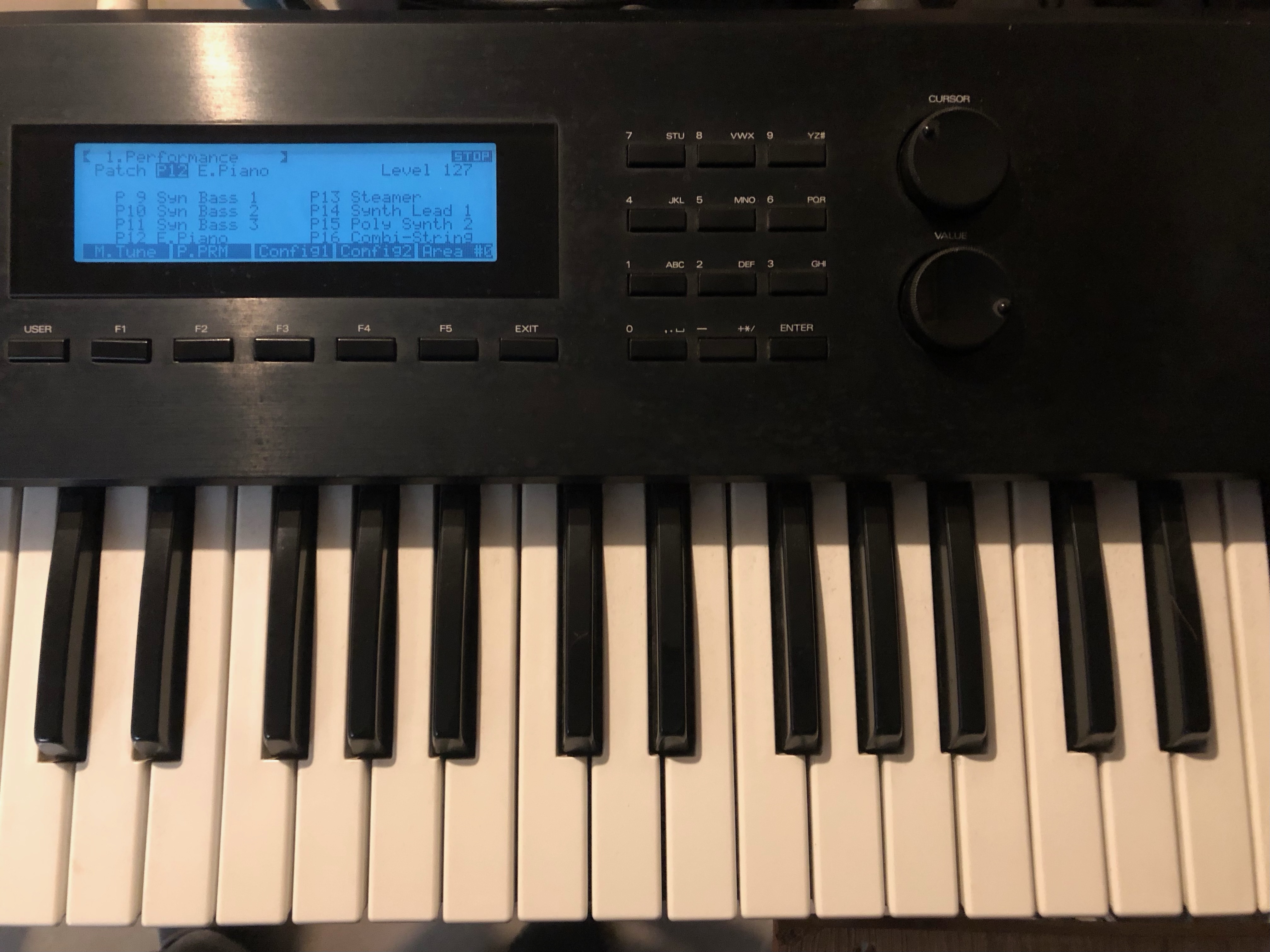 Roland W-30 (93169)