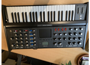 Moog Voyager Electric Blue 5