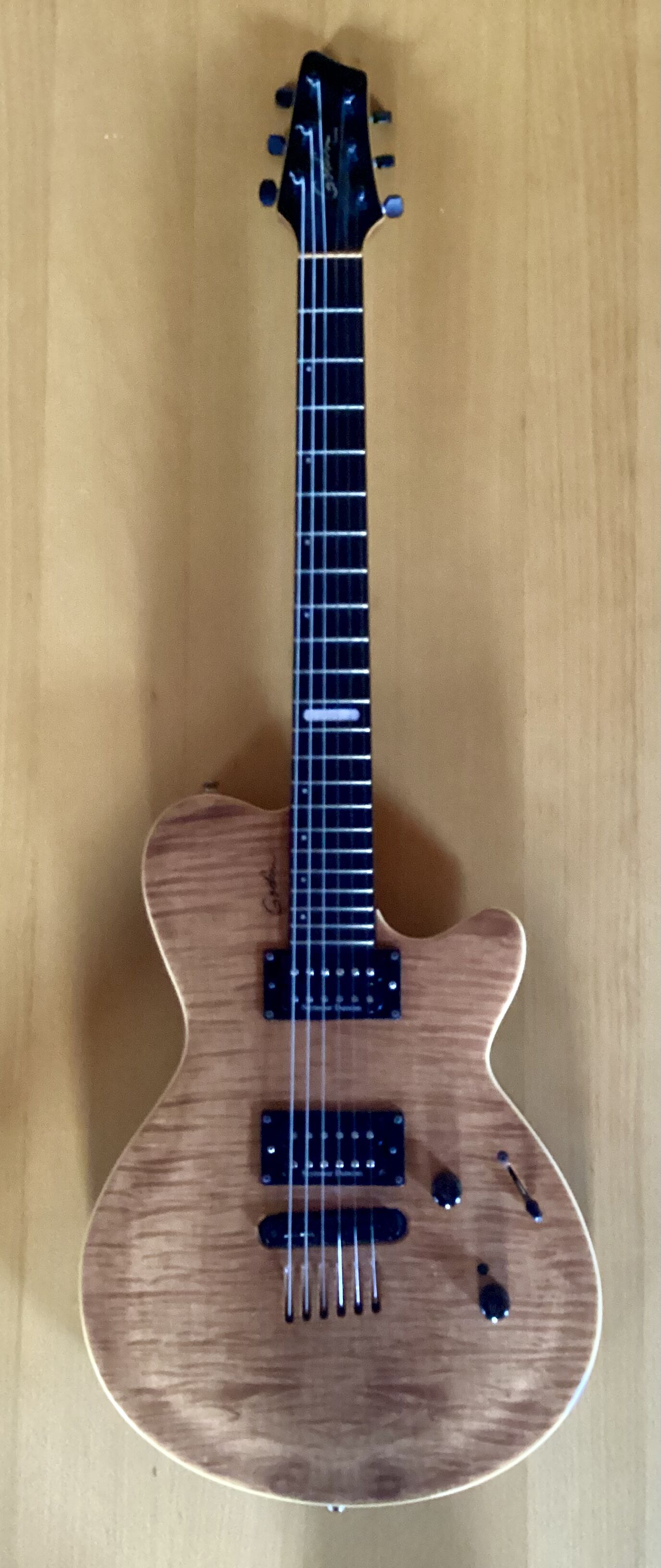 Guitare électrique Godin Summit CT