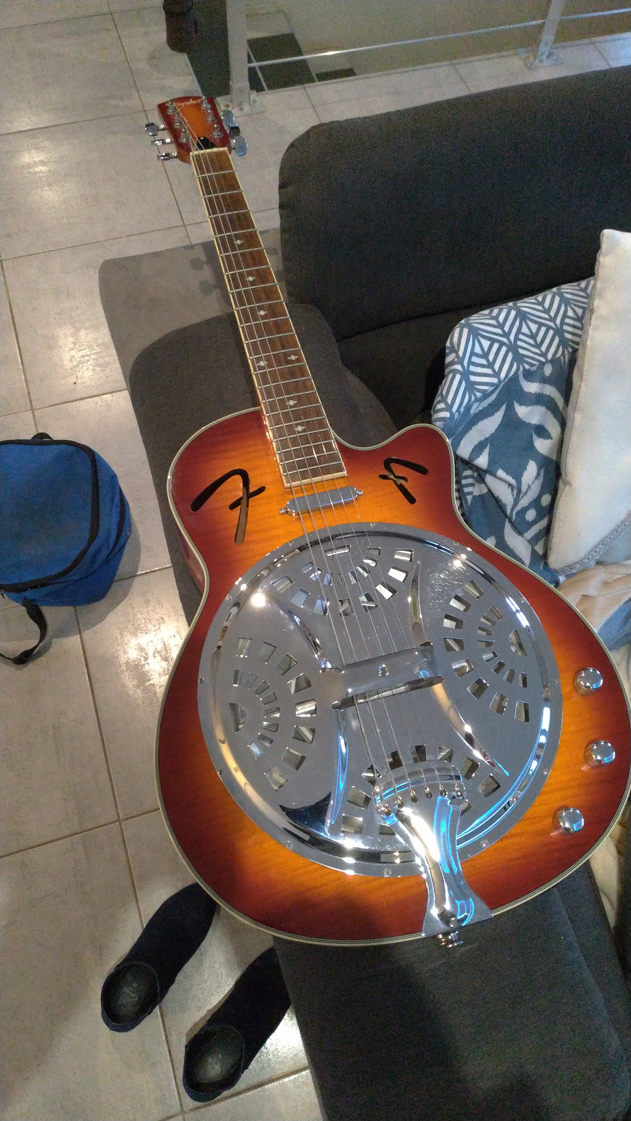 Fender FR-50CE Resonator