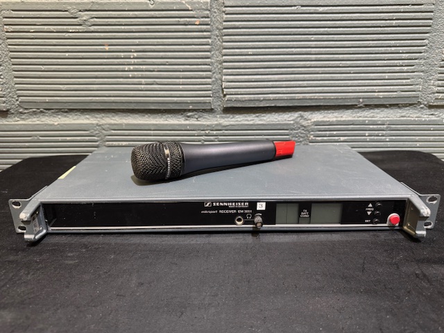 SENNHEISER EM3031 + SKM 3072 742 766 Mhz #2