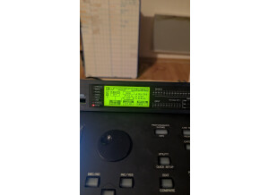 PXL 20250322 223745838