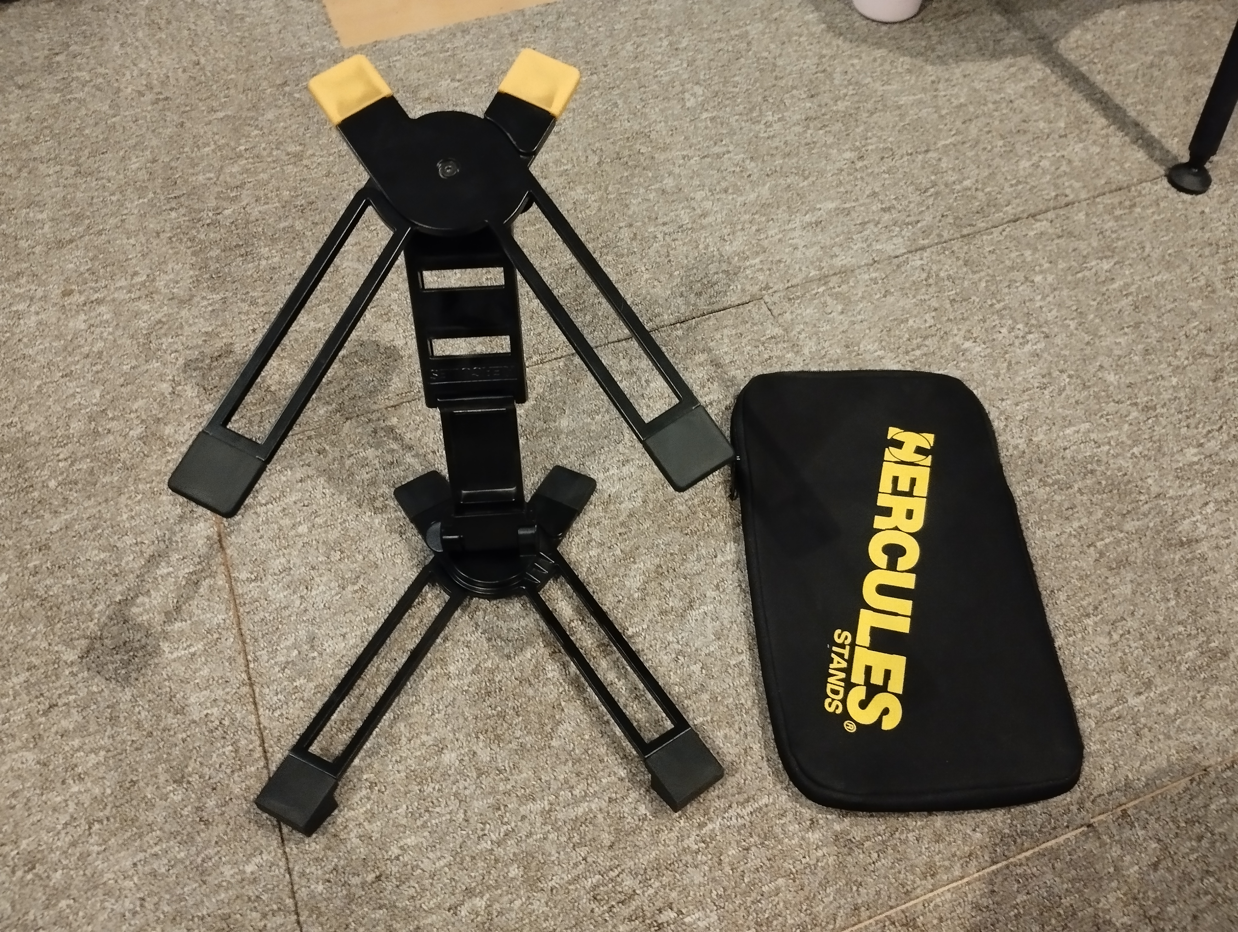 Vends Support Laptop Hercule