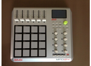 Akai MPD24 (3303)