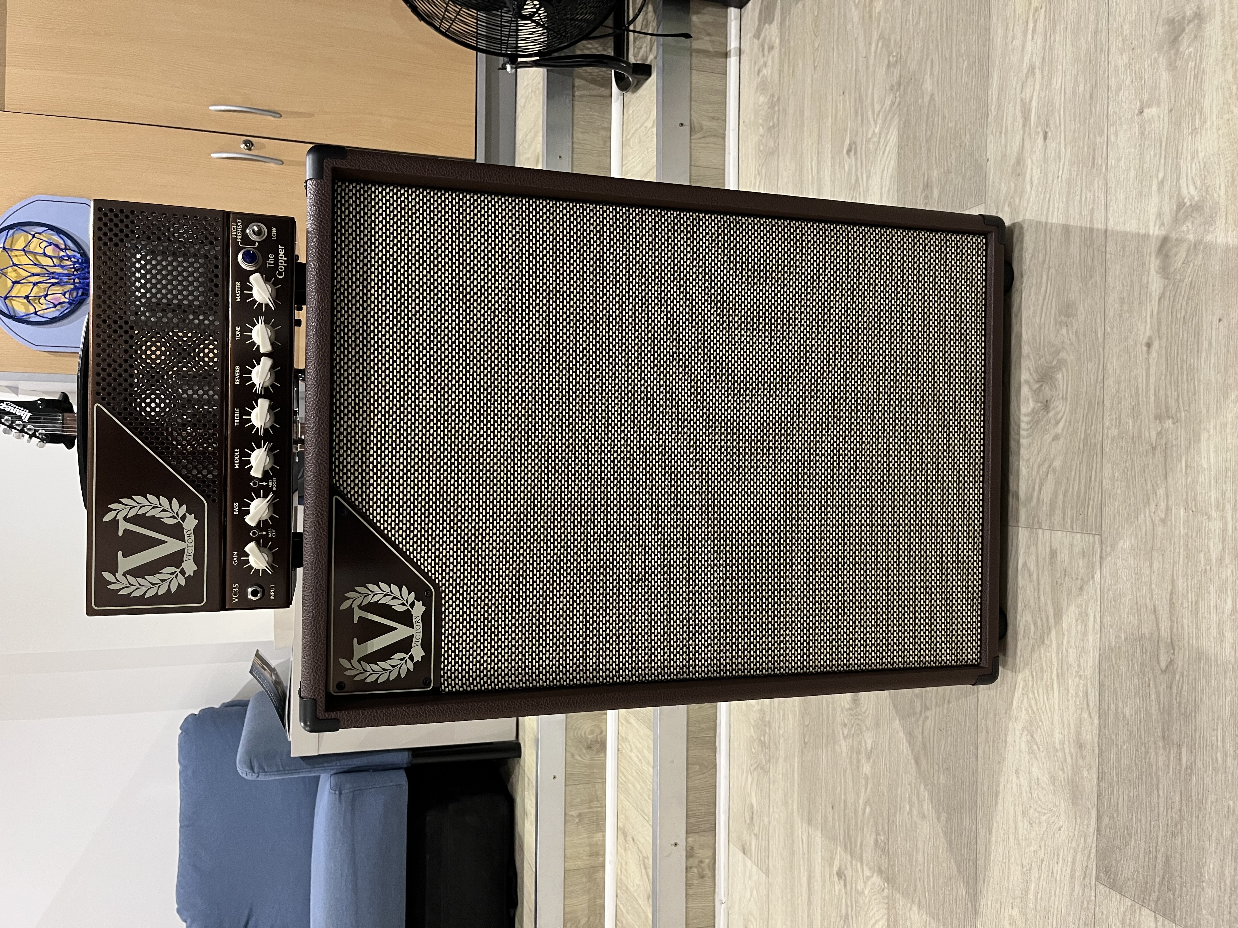 Vends ampli à lampes VC35 The Copper Lunch Box Head + Cab V212-VB