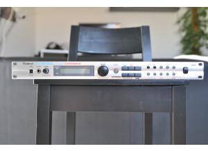 Roland XV-5050 (10989)