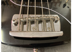 Sterling by Music Man StingRay Ray35 (51601)