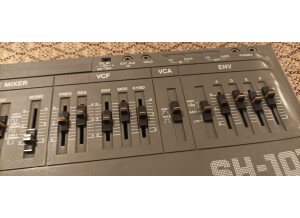 Roland SH-101 (22818)
