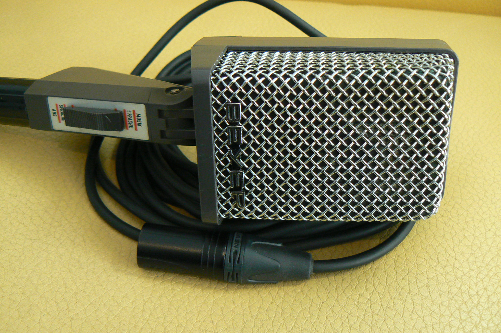 Beyerdynamic M 320 (17864)