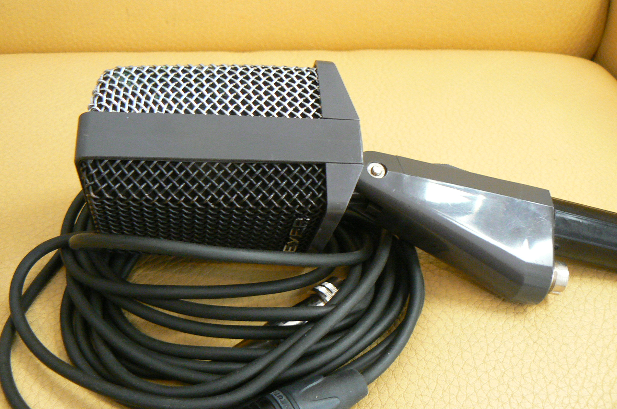Beyerdynamic M 320 (70959)