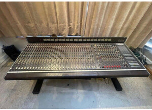 CONSOLE SOUNDCRAFT 2-7