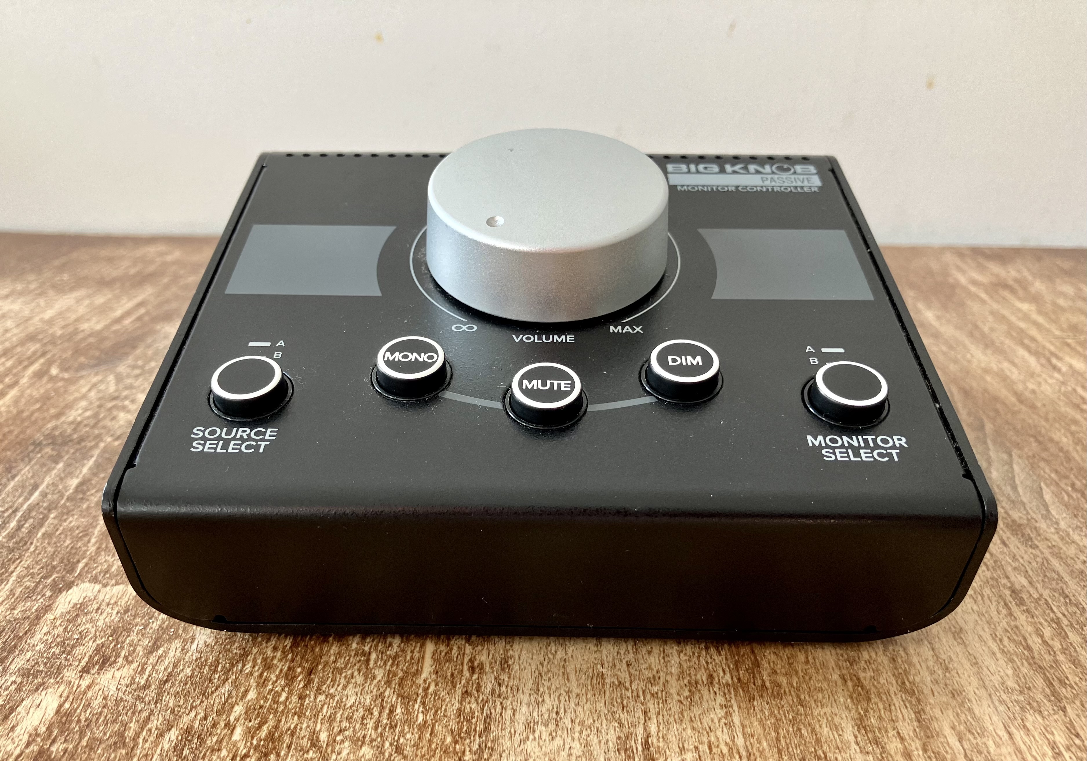 MACKIE Big Knob Passive