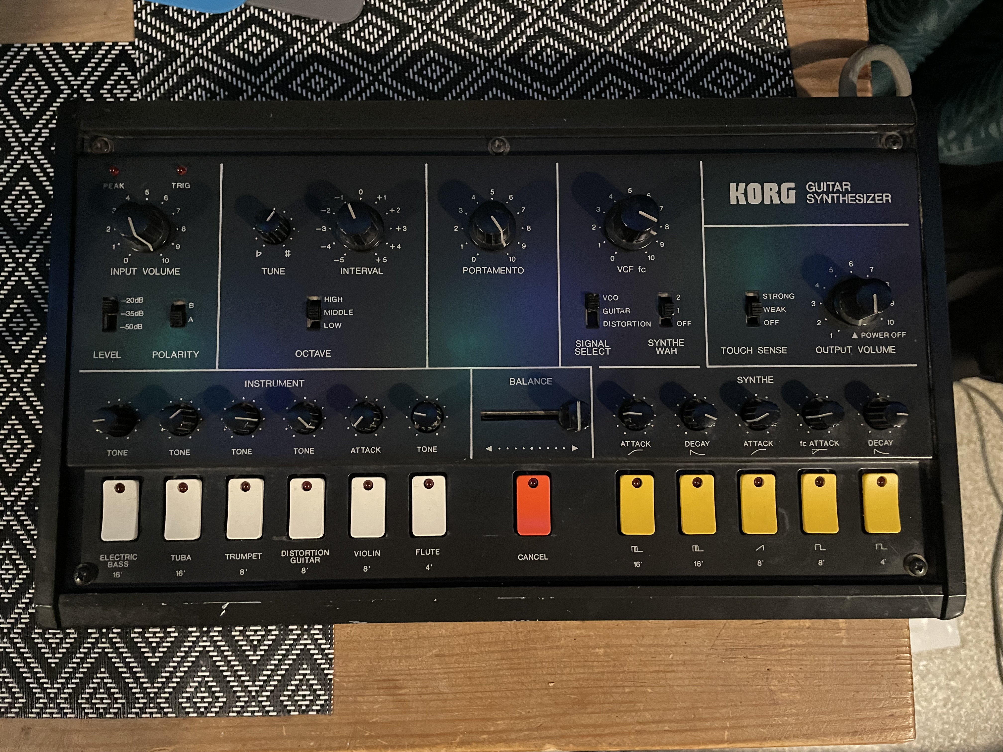 Korg X-911