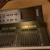 A vendre console numérique