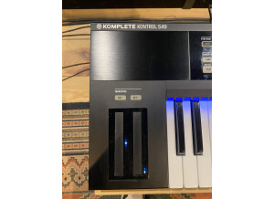 Native Instruments Komplete Kontrol S49 (64268)