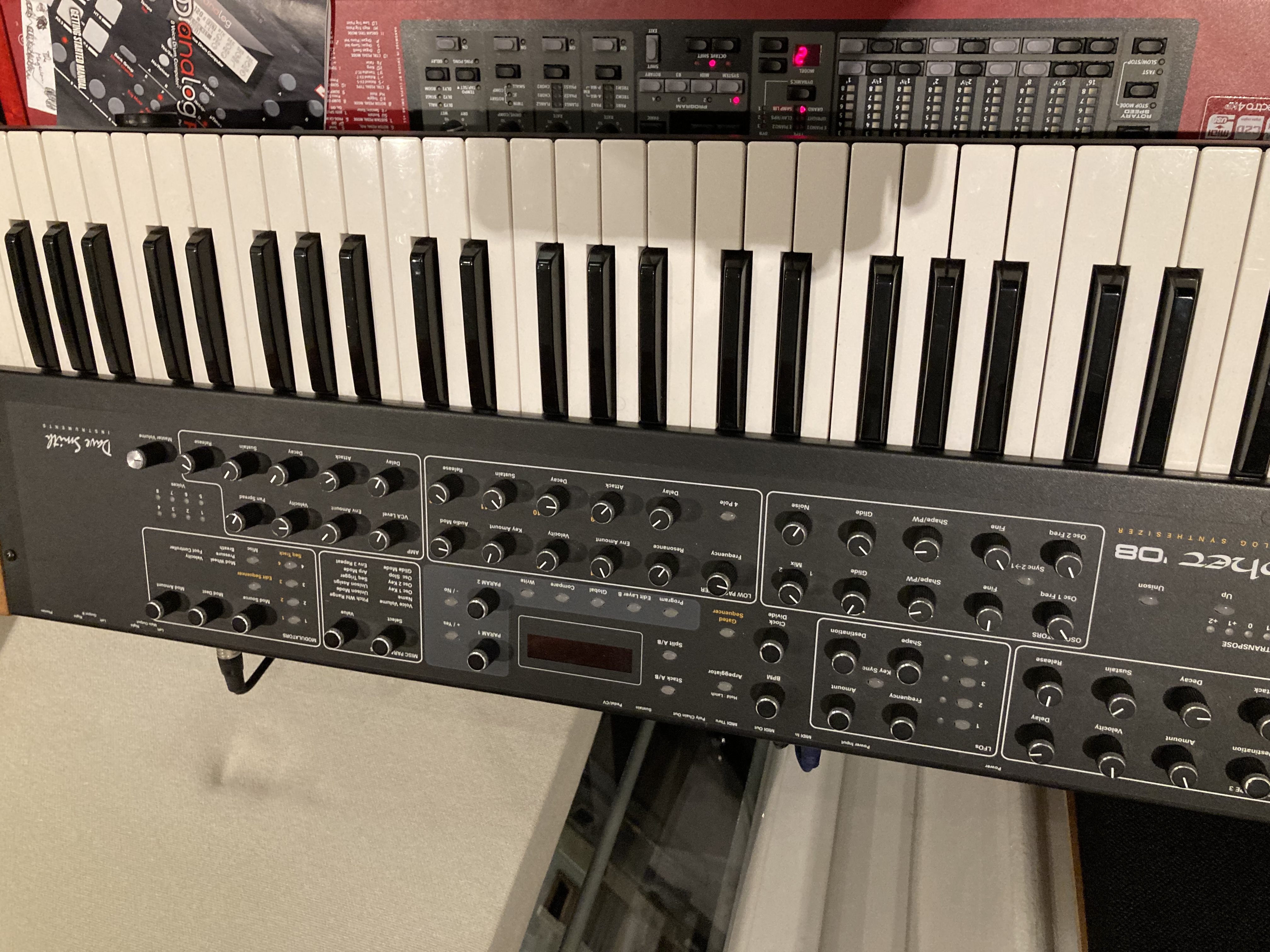 Vend Prophet 08 en très bon état 