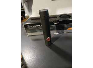 184 B