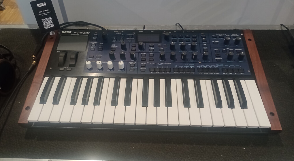 6458800.jpg 6458800.jpg