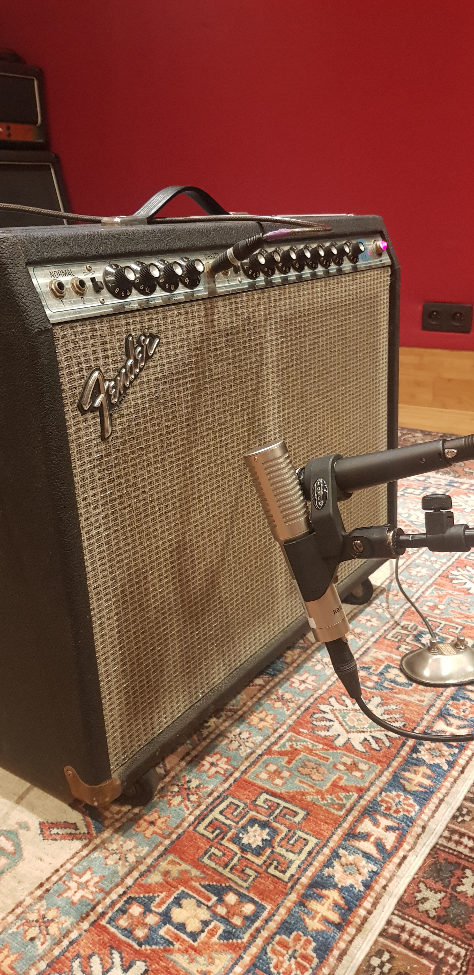 t.bone RB100 Gtr Amp