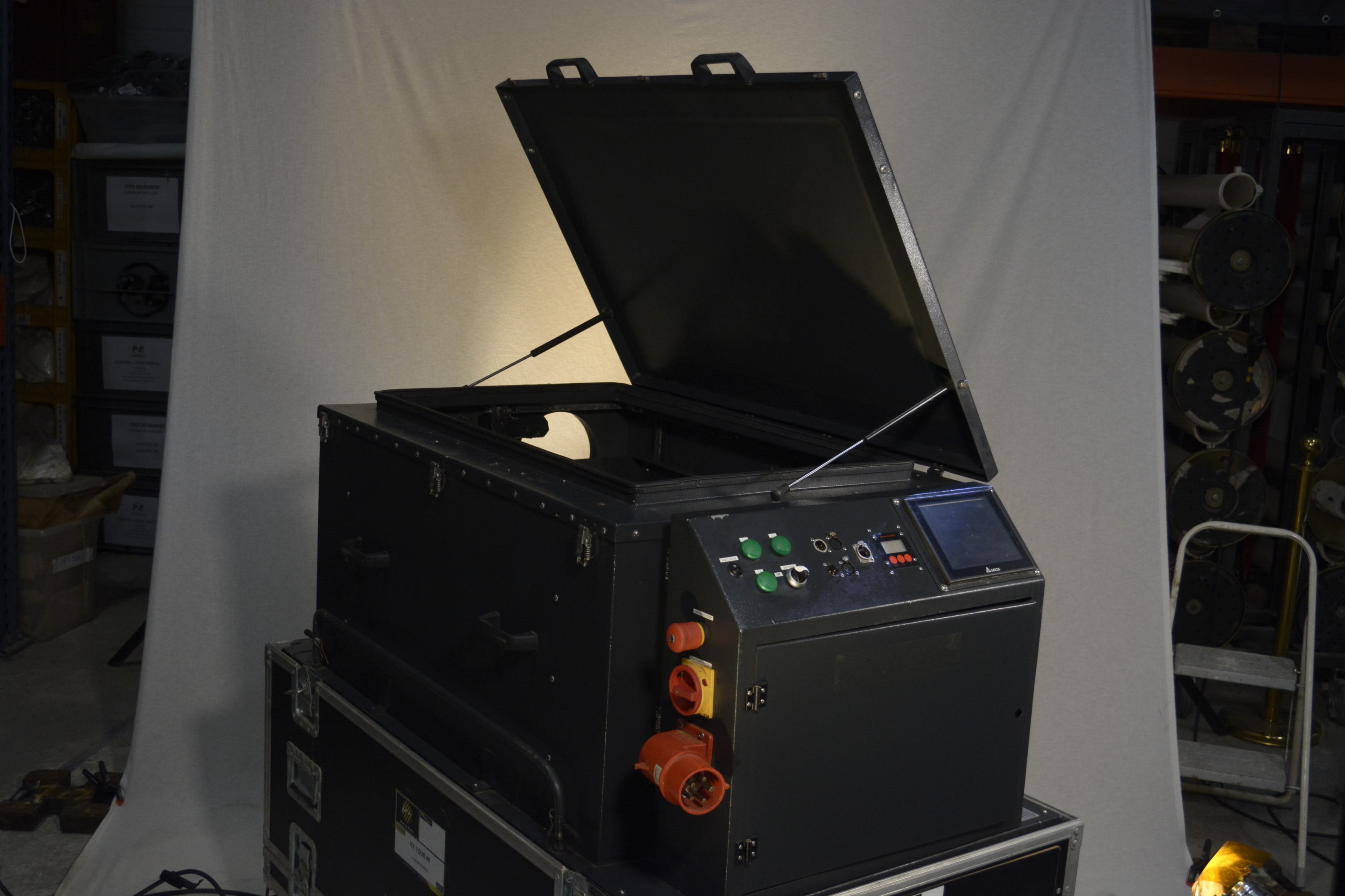 A debattre - MACHINE ULTRA PUISSANTE FUMEE LOURDE CARBOGLACE