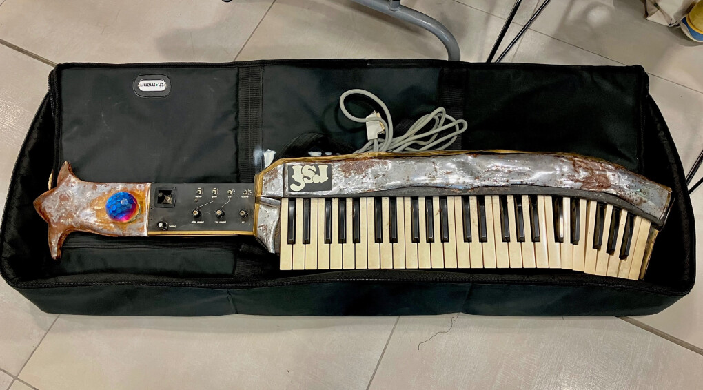 6459844.jpg 6459844.jpg