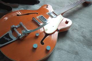 Gretsch G5622T Electromatic Center Block Double-Cut with Bigsby