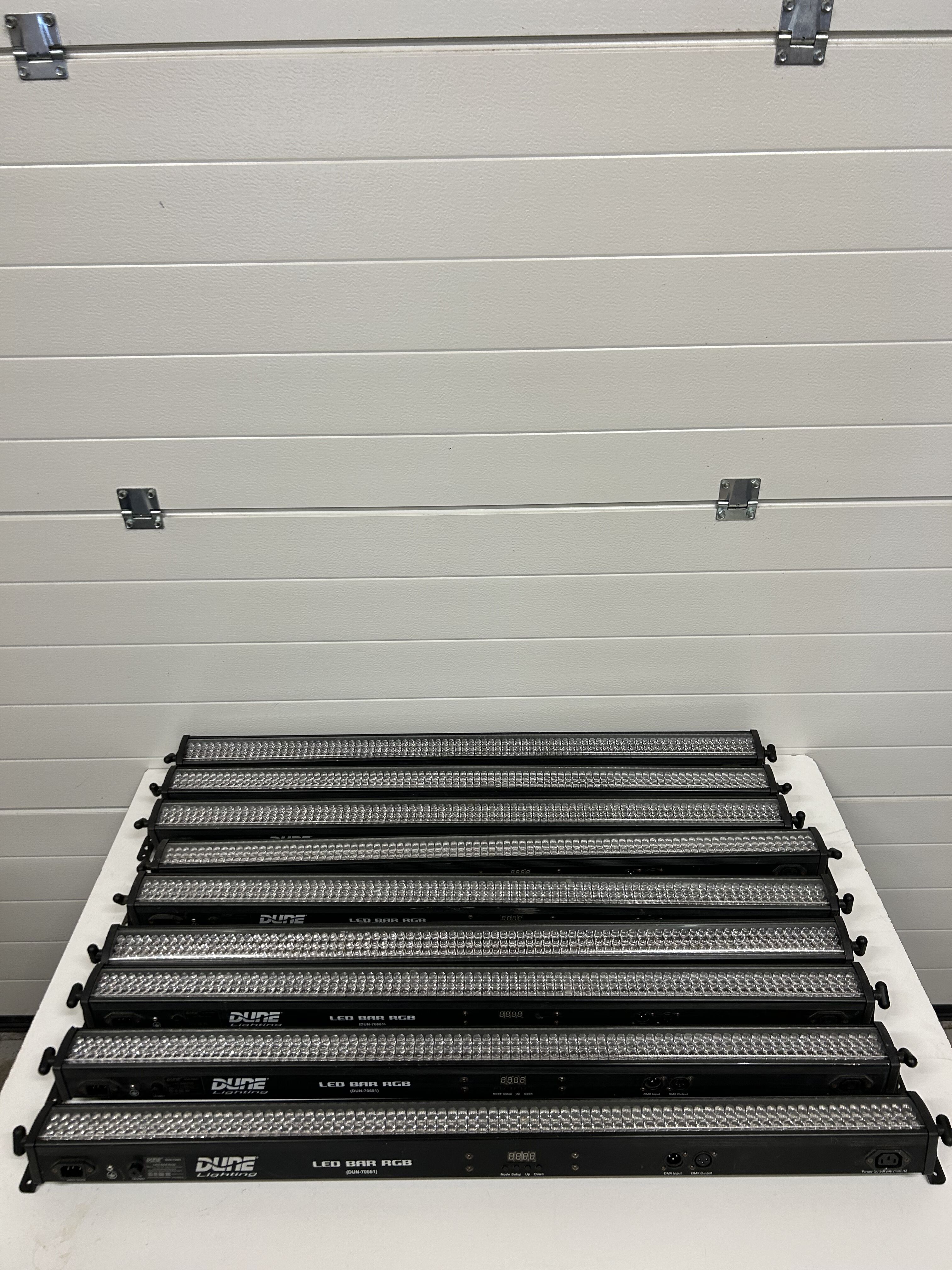 Lot 9 Barres LED RGB - DUNE LIGHTING