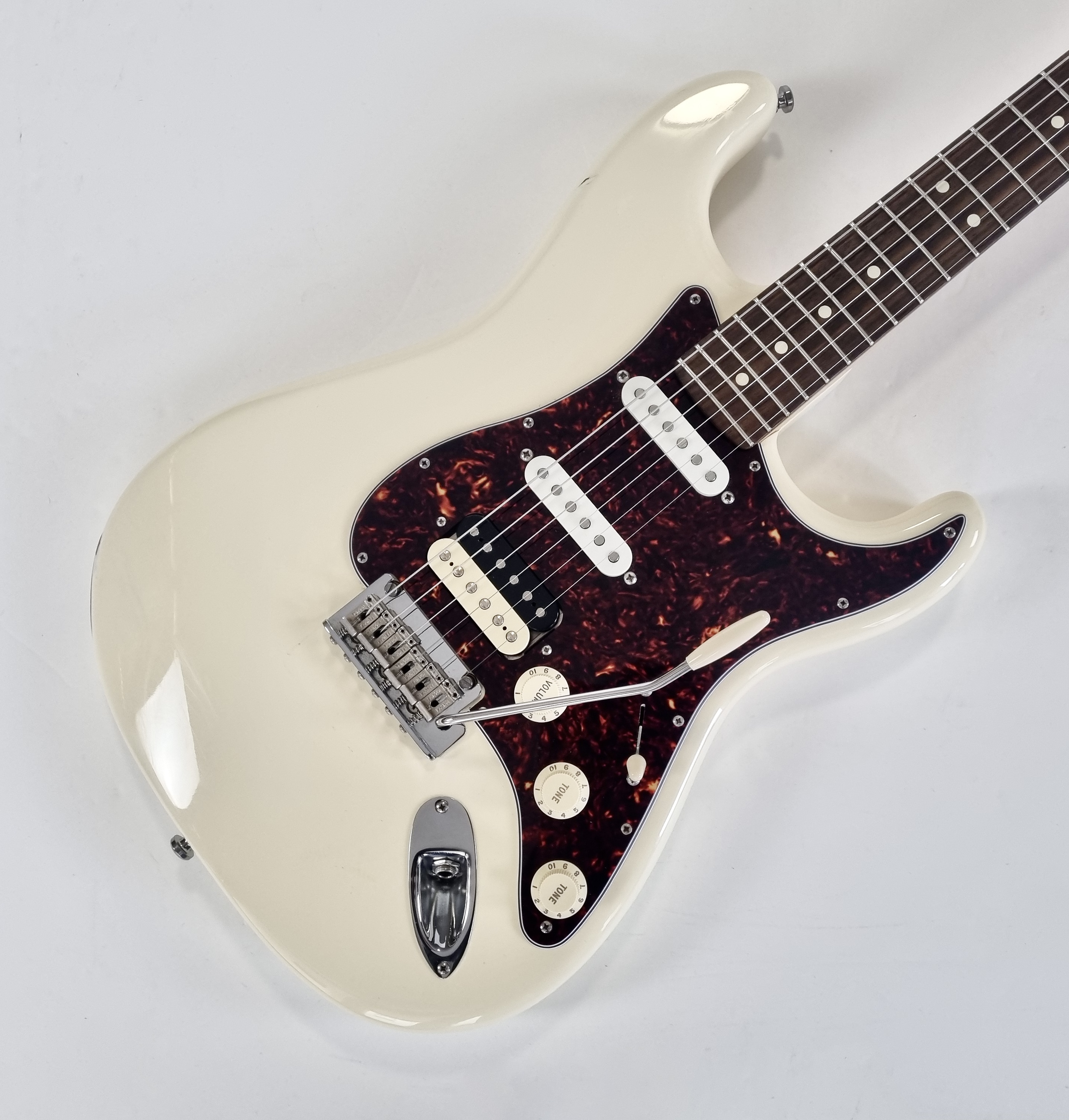 Fender American Professional Stratocaster HSS Shawbucker (86421)