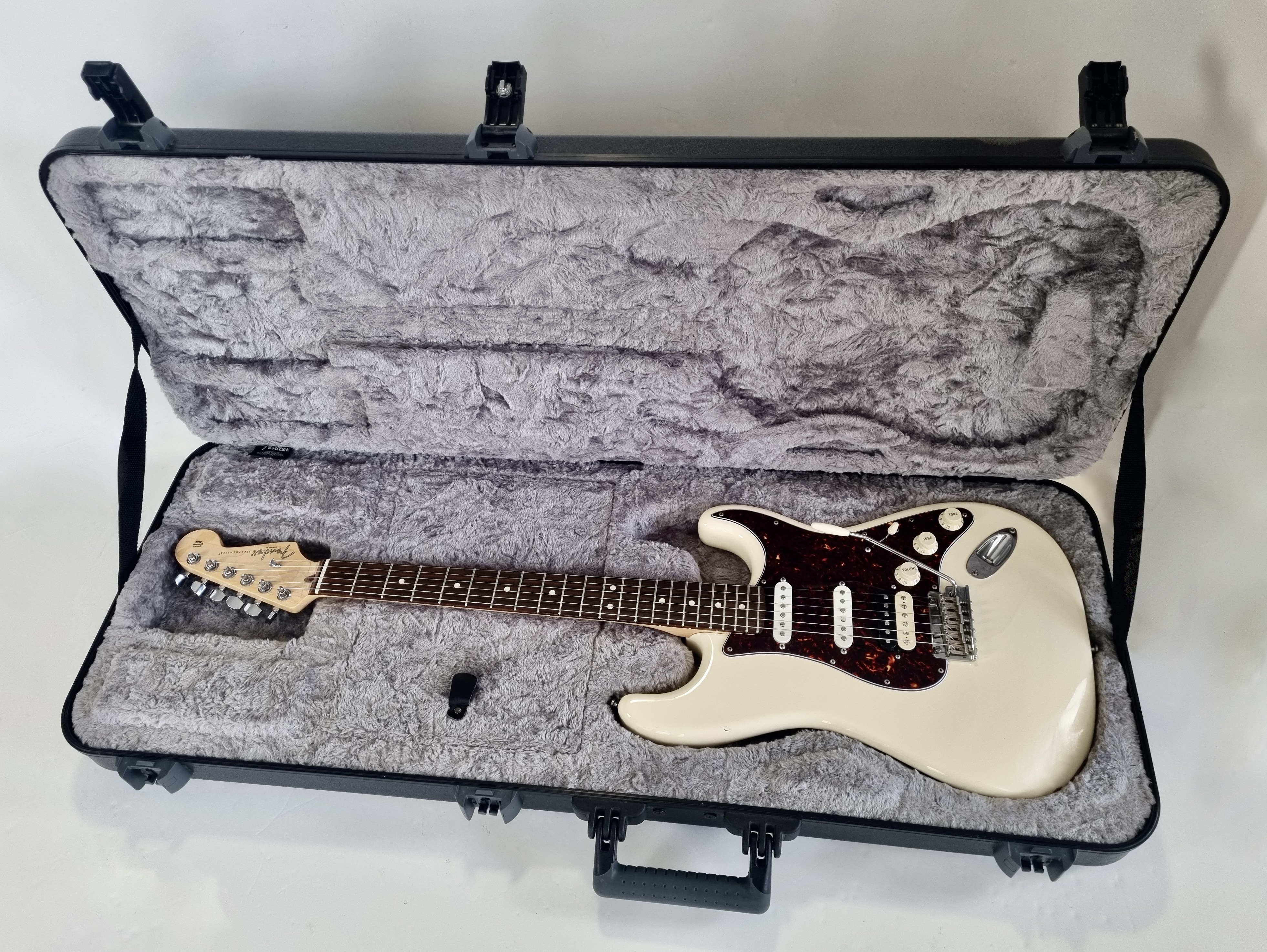 Fender American Professional Stratocaster HSS Shawbucker (55975)