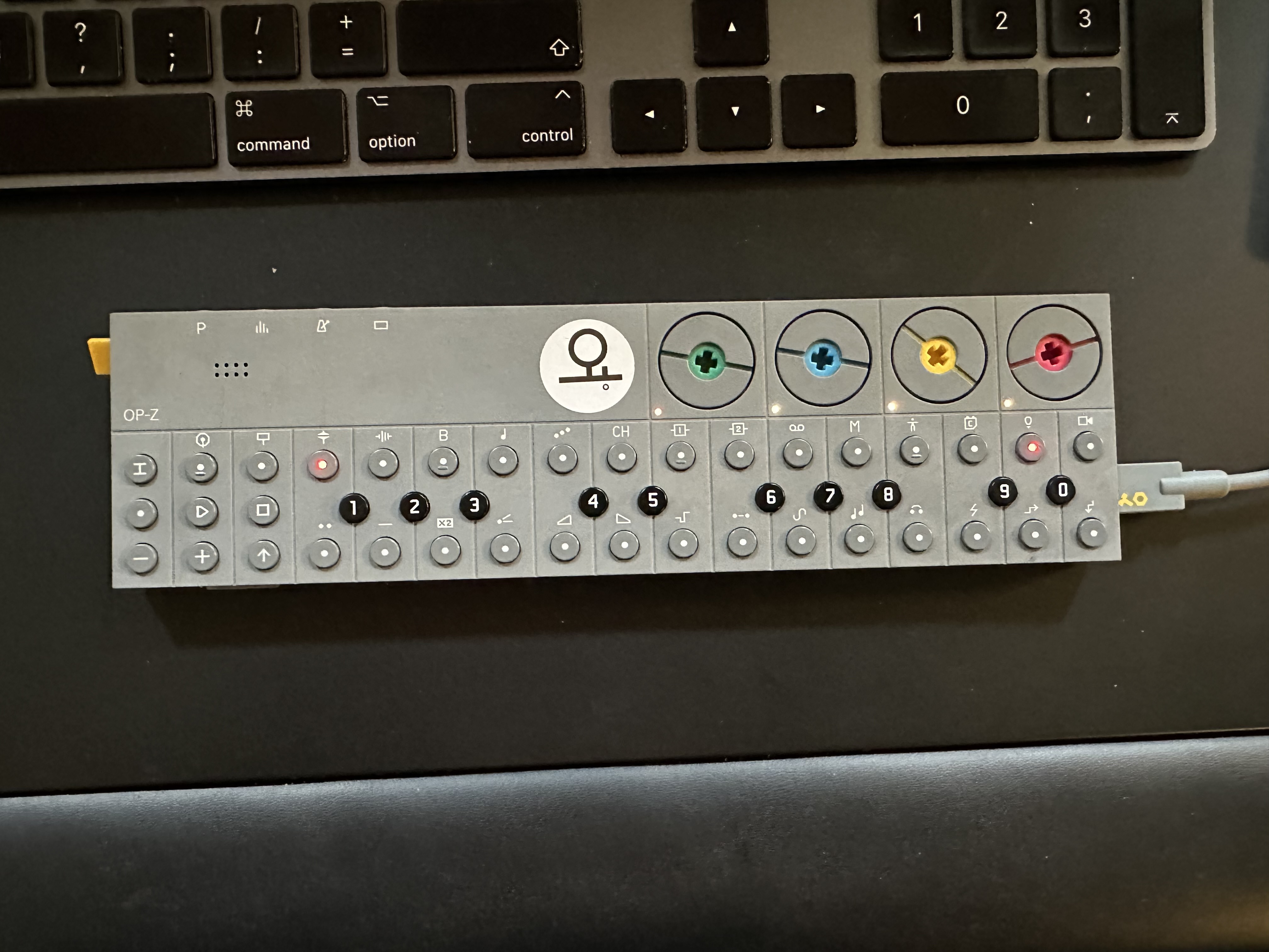 VDS OPZ teenage Engineering