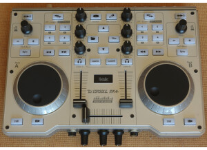 Hercules DJ Console Mk4 (15637)