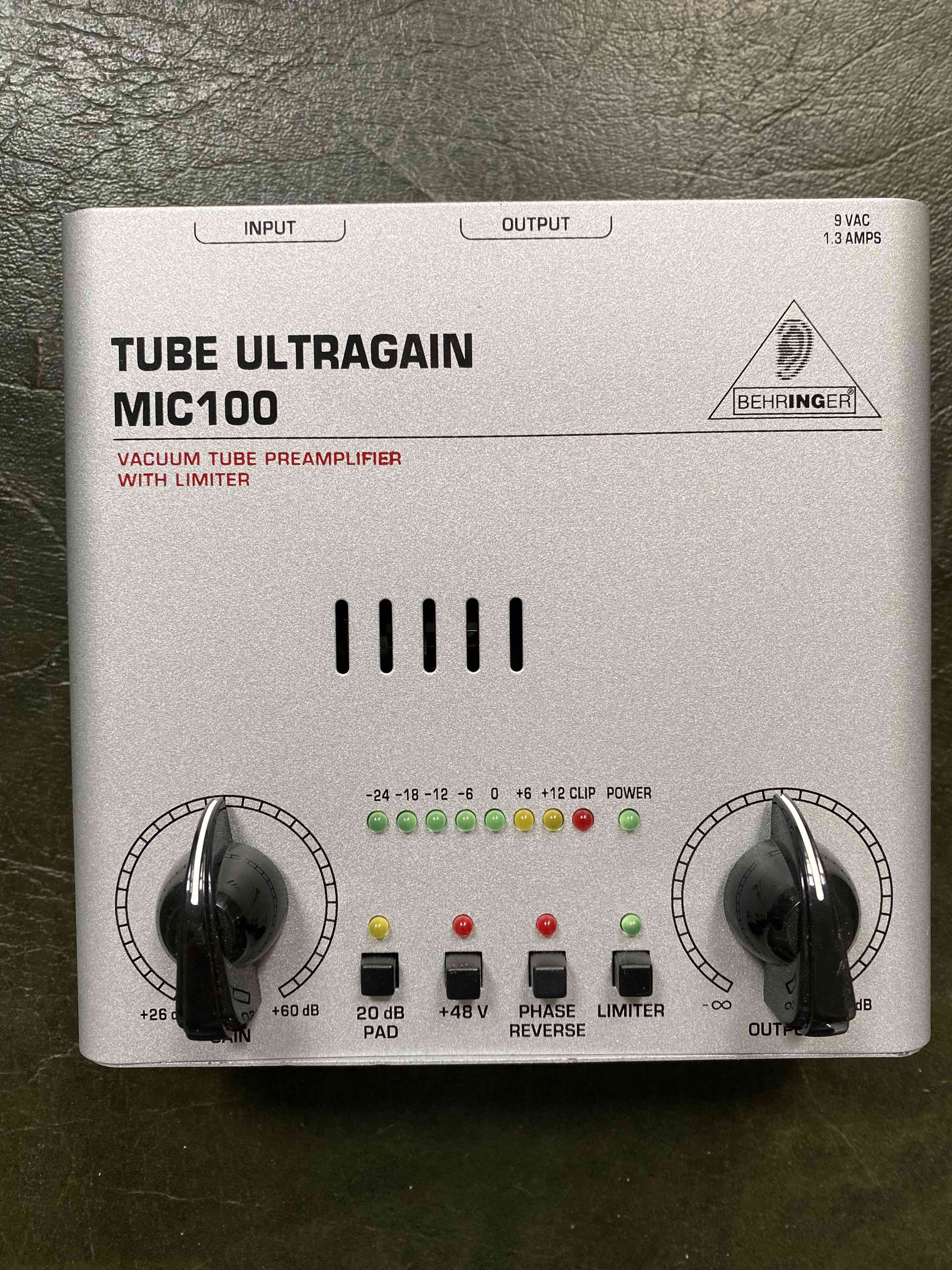 A vendre pré-Ampli Micro BEHRINGER Tube Ultragain MIC100