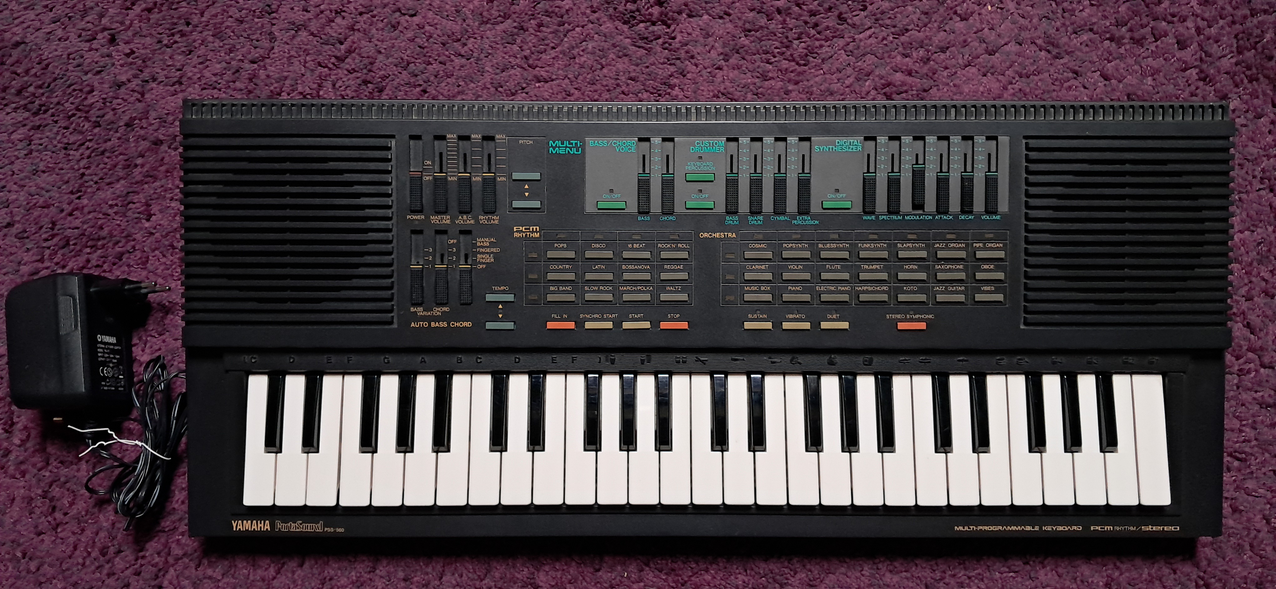 Vends Yamaha Pss560
