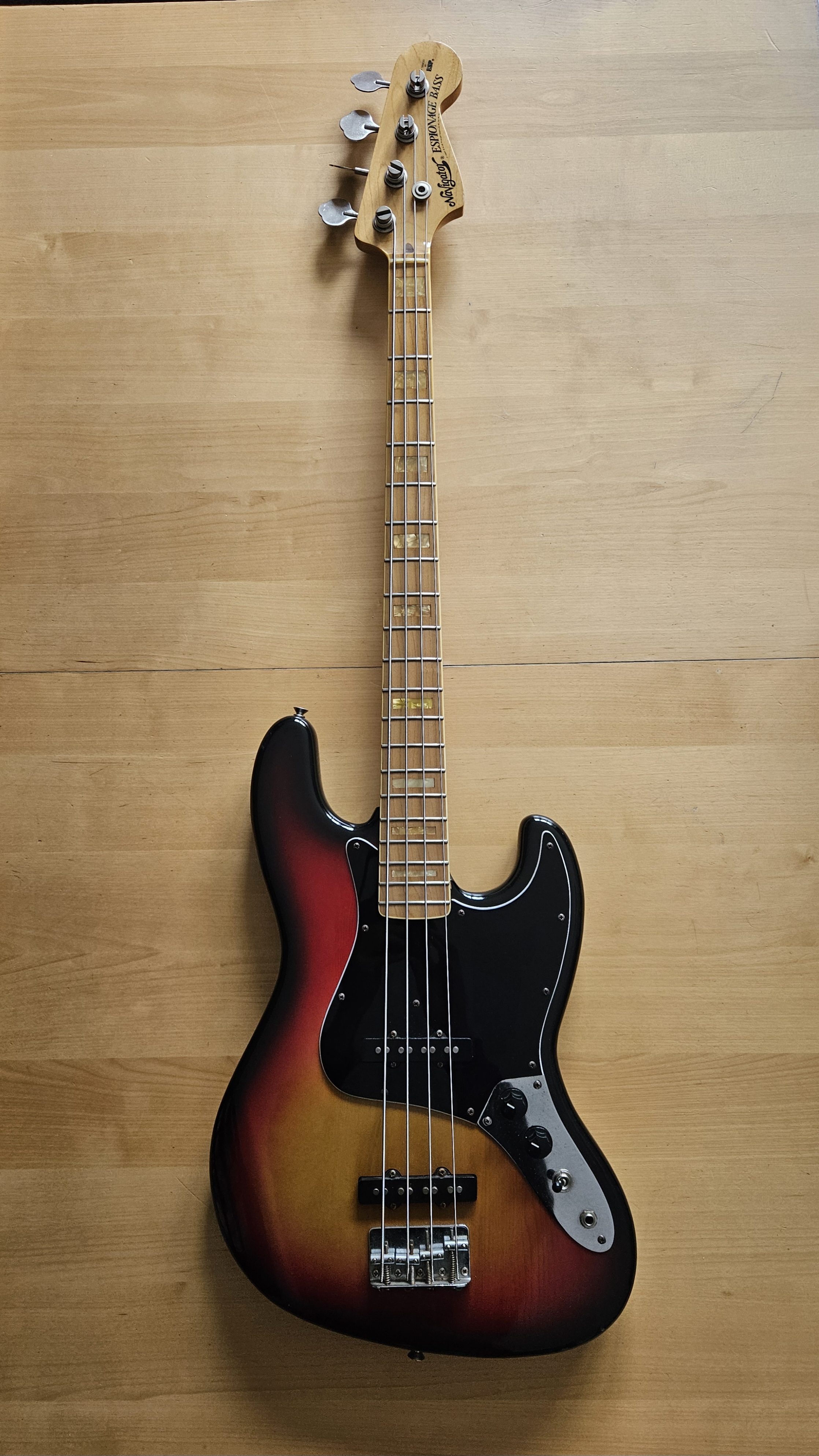 Navigator Espionage Bass - Jazz Bass