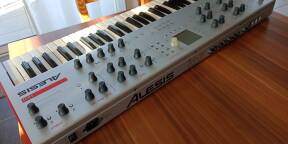 Vends Synthé Alésis ION