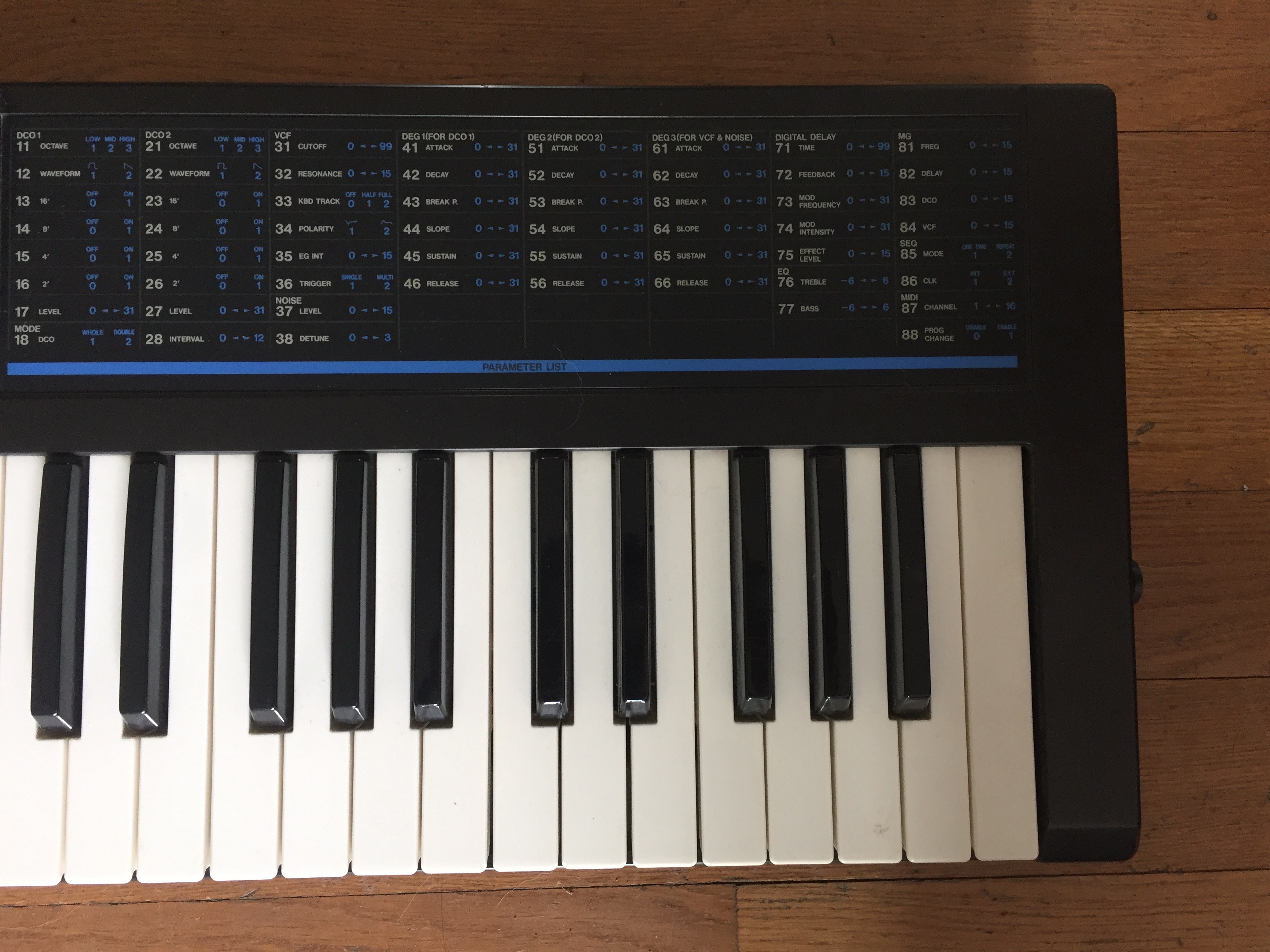 Korg Poly-800 v2 (59898)