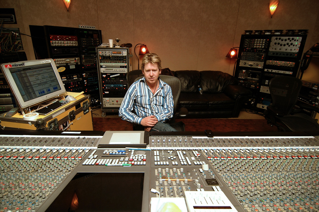 Steve Lillywhite &copy; Max Hsu